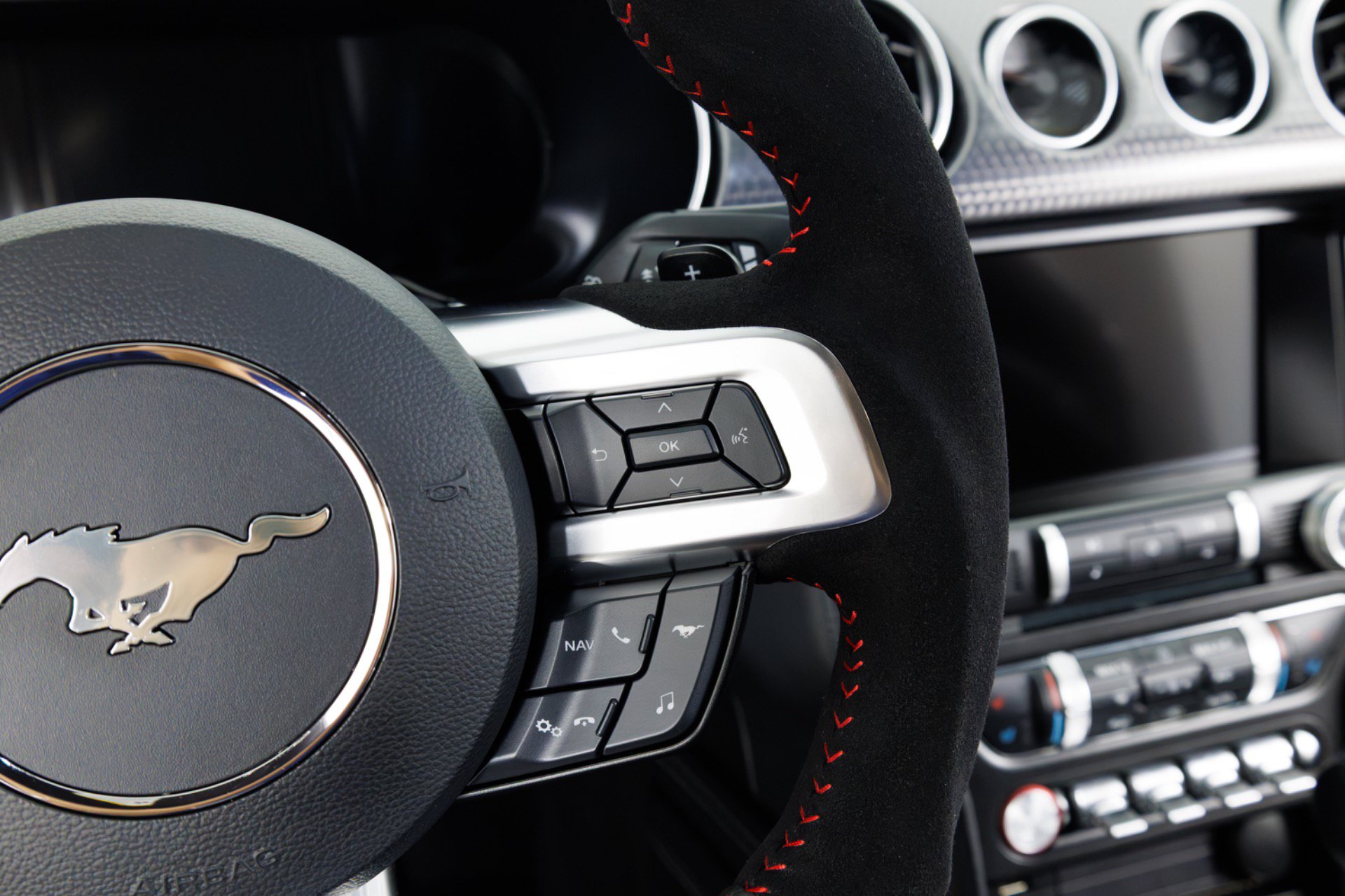 Used 2019 Ford Mustang GT Premium w/ GT Performance Package RWD image 22