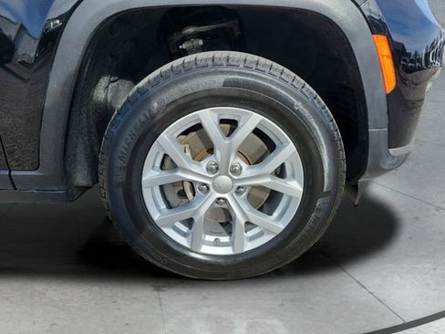Used 2023 Jeep Grand Cherokee L Limited image 30
