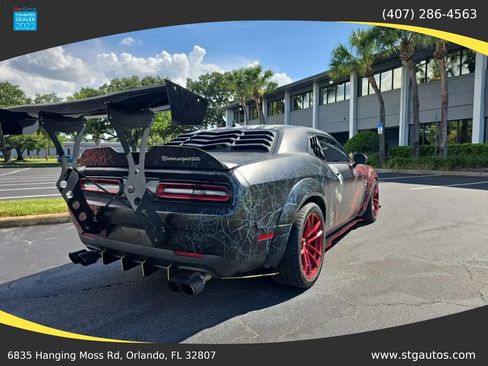 Used 2020 Dodge Challenger R/T Scat Pack RWD image 8