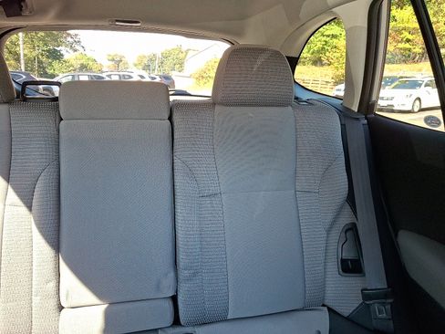 Used 2022 Subaru Outback Premium image 20