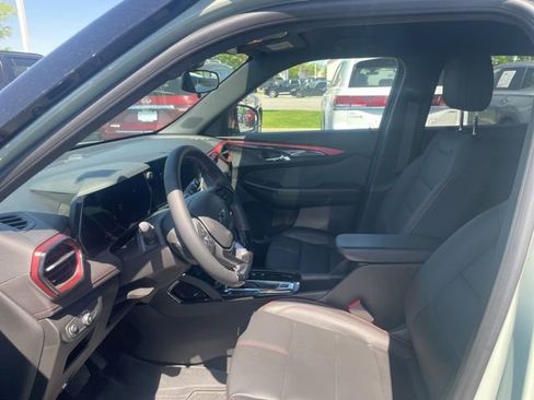 Certified 2024 Chevrolet TrailBlazer RS AWD/4WD image 8