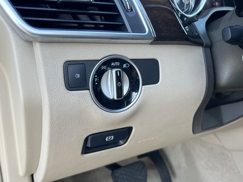 Used 2015 Mercedes-Benz ML 350 2WD image 21