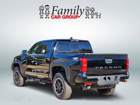 New 2025 Toyota Tacoma TRD Off-Road image 3