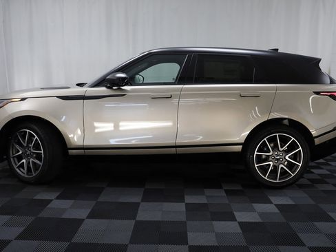 New 2026 Land Rover Range Rover Velar Dynamic SE image 4