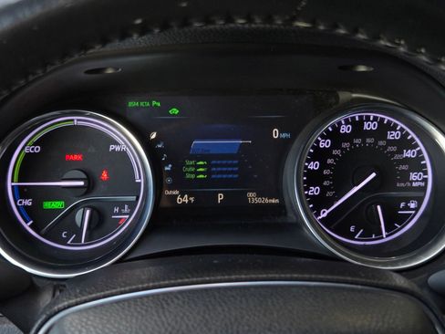 Used 2018 Toyota Camry XLE w/ Audio Package image 22