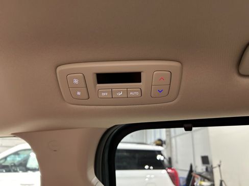 New 2026 Kia Carnival SX Prestige image 27