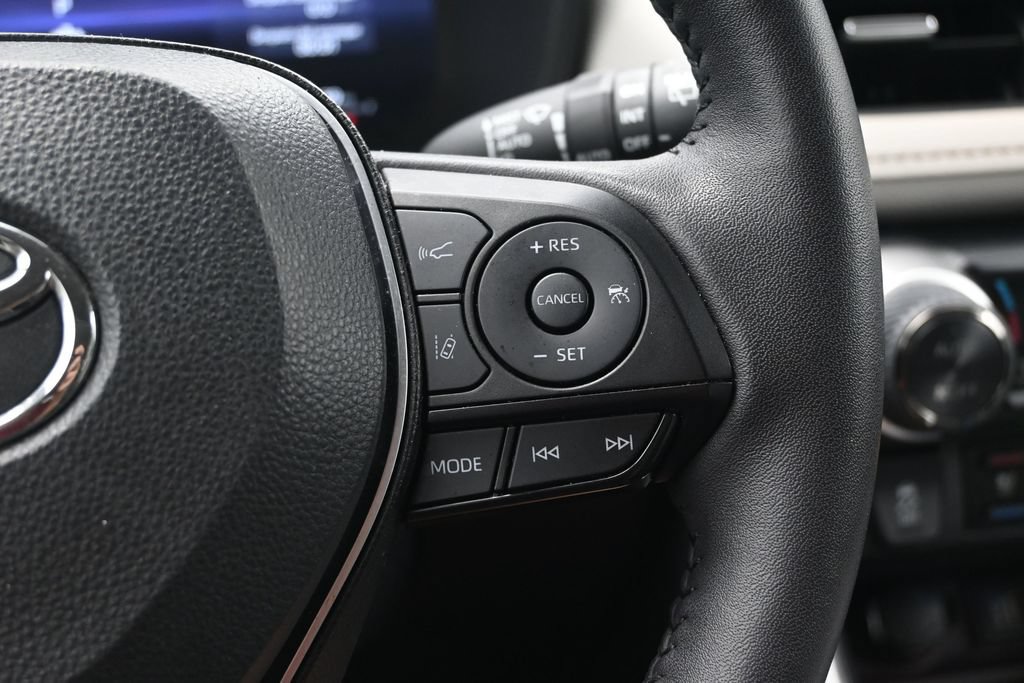 Used 2024 Toyota RAV4 Limited w/ Advanced Technology Package AWD/4WD image 22