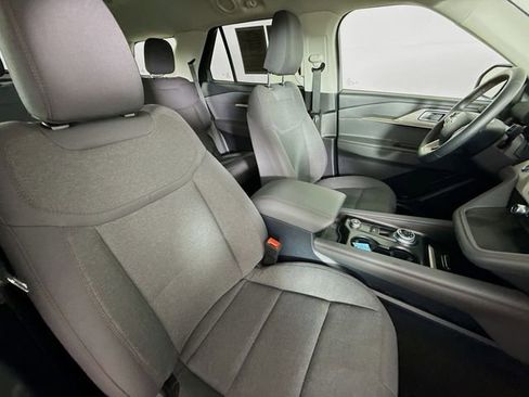 Used 2025 Ford Explorer Active RWD image 34