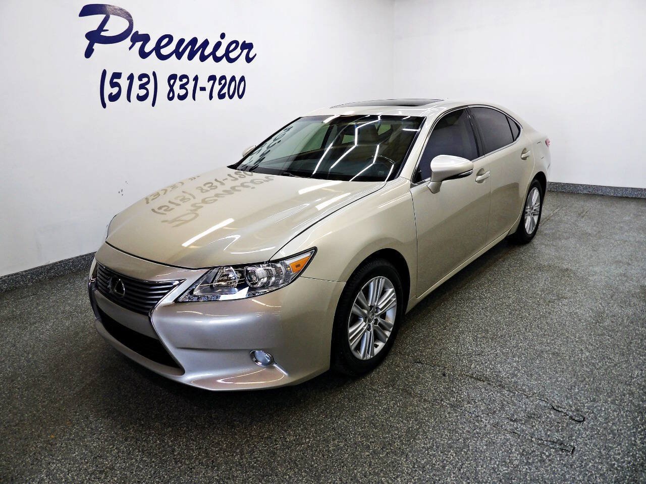 Used 2013 Lexus ES 350 w/ Premium Pkg FWD image 1