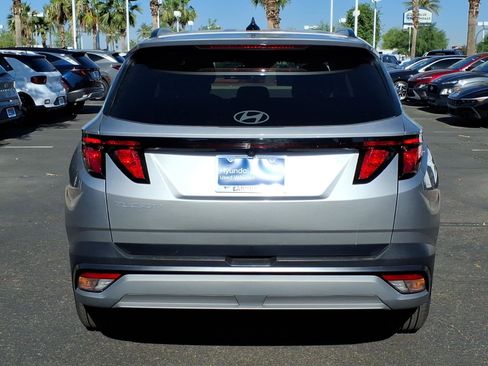 Used 2025 Hyundai Tucson SEL FWD image 4