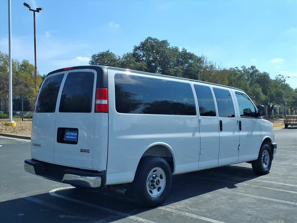 Used 2025 GMC Savana 3500 LT w/ LT Preferred Equipment Group RWD image 6