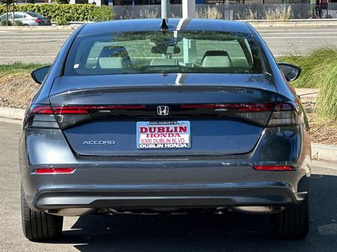 New 2025 Honda Accord SE image 5