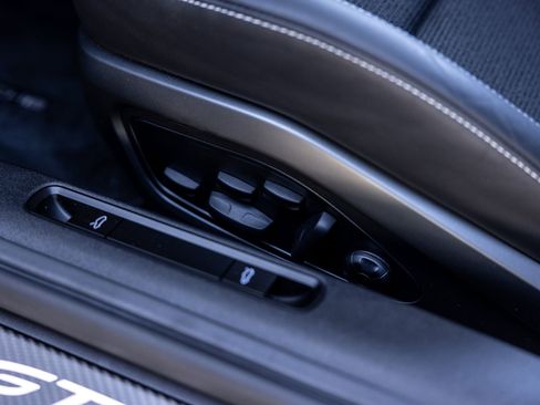 Used 2026 Porsche 911 GT3 RWD image 48