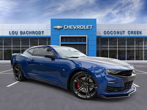 Used 2019 Chevrolet Camaro SS RWD image 1
