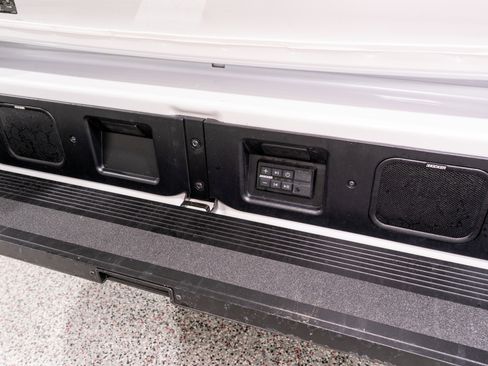 Used 2025 GMC Sierra 2500 Denali Ultimate AWD/4WD image 14
