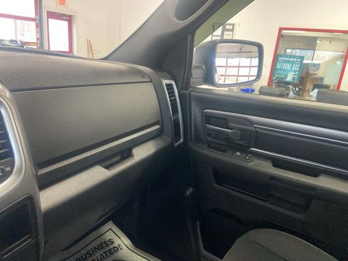 Used 2021 RAM 1500 Classic Warlock w/ Electronics Group image 27