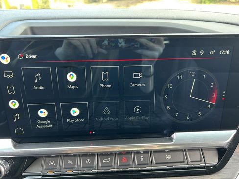 Used 2022 GMC Sierra 1500 SLT w/ SLT Premium Plus Package image 32