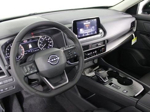 New 2026 Nissan Rogue Dark Armor image 17