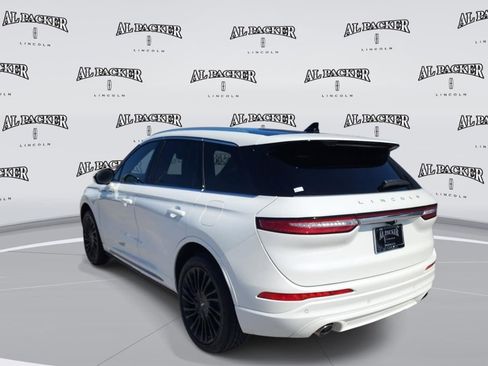 Used 2022 Lincoln Corsair Reserve FWD image 3