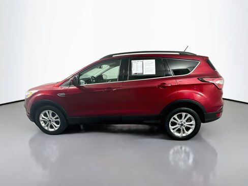 Used 2018 Ford Escape SEL w/ Ford Safe & Smart Package FWD image 4