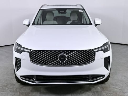 Used 2026 Volvo XC90 B6 Ultra w/ Protection Package AWD/4WD image 39