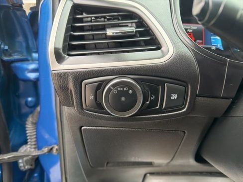 Used 2024 Ford Edge SEL image 28