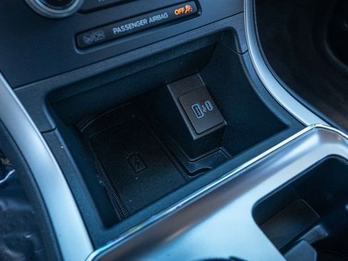 Used 2022 Ford Edge SEL w/ Convenience Package image 32