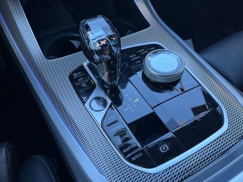 Used 2023 BMW X5 sDrive40i w/ M Sport Package image 29