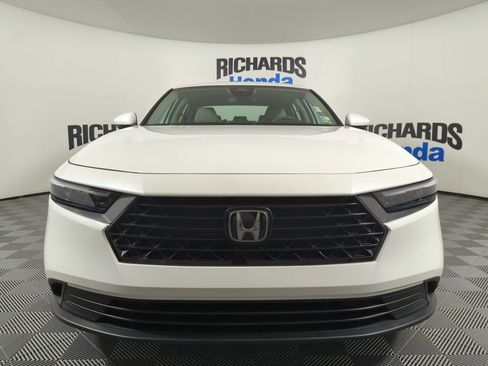 Used 2025 Honda Accord LX image 3