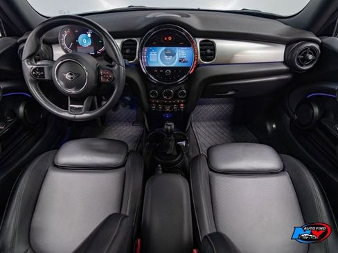 Used 2022 MINI Cooper S image 2