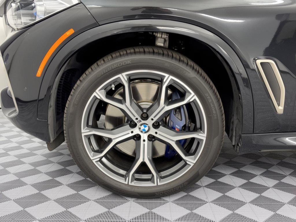 Used 2023 BMW X5 M50i w/ Executive Package AWD/4WD image 13
