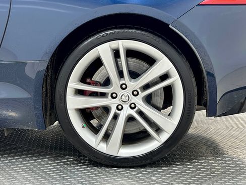 Used 2014 Jaguar F-TYPE S RWD image 32