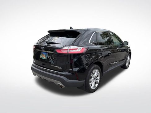 Used 2020 Ford Edge Titanium image 5