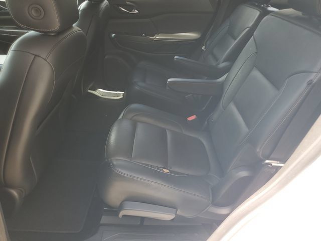 Used 2019 GMC Acadia SLT FWD image 30