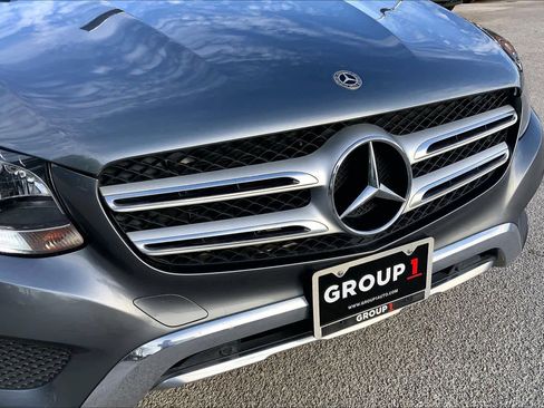 Used 2019 Mercedes-Benz GLC 300 image 30