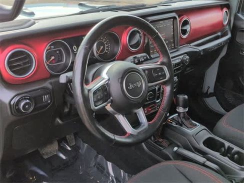 Used 2023 Jeep Wrangler Unlimited Rubicon w/ Cold Weather Group image 10