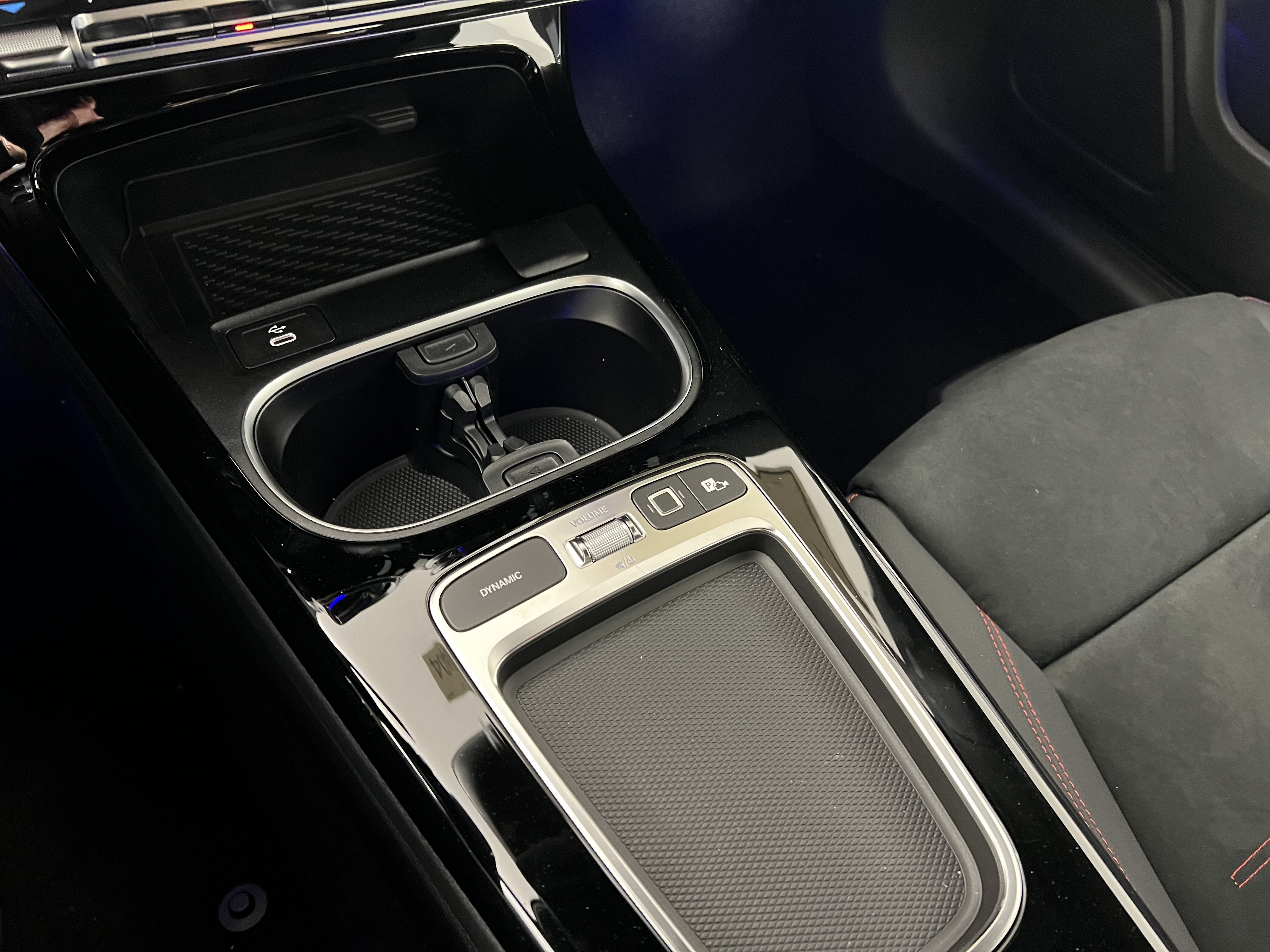 New 2026 Mercedes-Benz CLA 250 4MATIC image 32