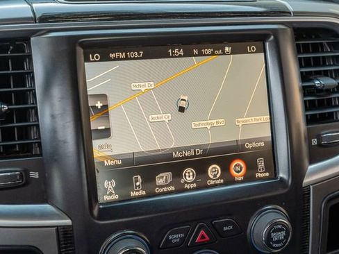 Used 2017 RAM 3500 Laramie Longhorn image 28