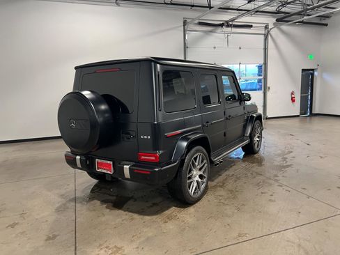 Used 2024 Mercedes-Benz G 63 AMG 4MATIC image 3