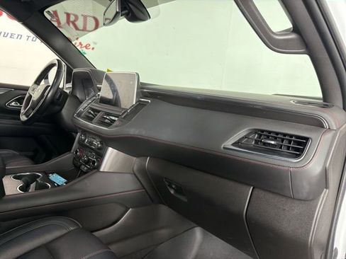 Used 2021 Chevrolet Tahoe RST w/ Luxury Package RWD image 17