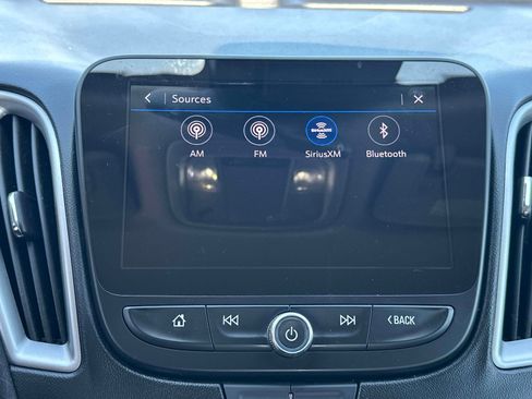 Used 2023 Chevrolet Malibu LT FWD image 9