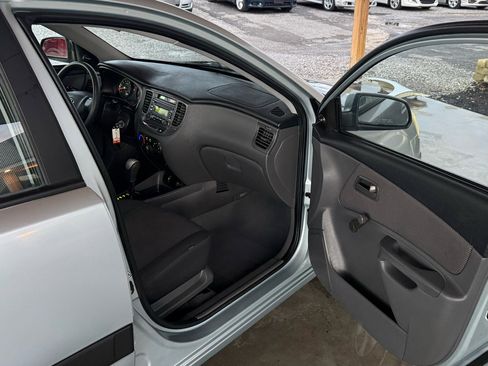 Used 2008 Kia Rio LX image 63
