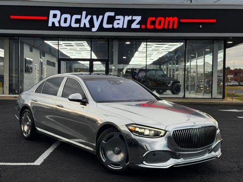 Used 2021 Mercedes-Benz S 580 4MATIC Sedan image 2