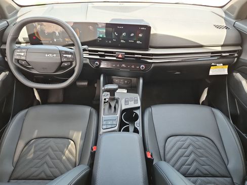 New 2026 Kia Sportage X-Line w/ X-Line Premium Package AWD/4WD image 15