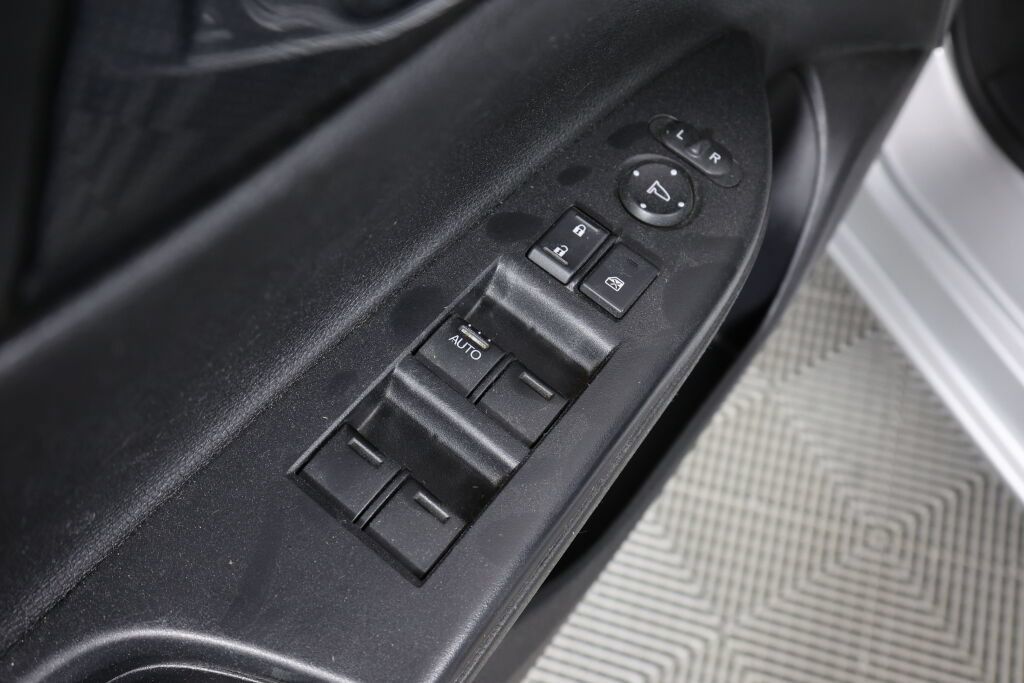 Used 2013 Honda Accord Sport image 30