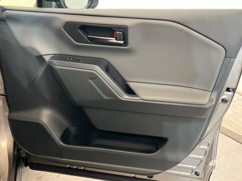 New 2026 Toyota RAV4 XSE AWD/4WD image 22