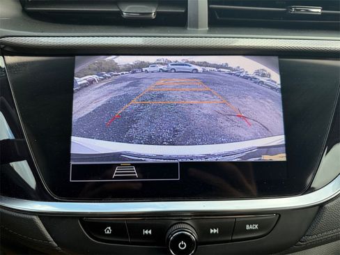 Used 2022 Buick Encore GX Select w/ Experience Buick Package image 32