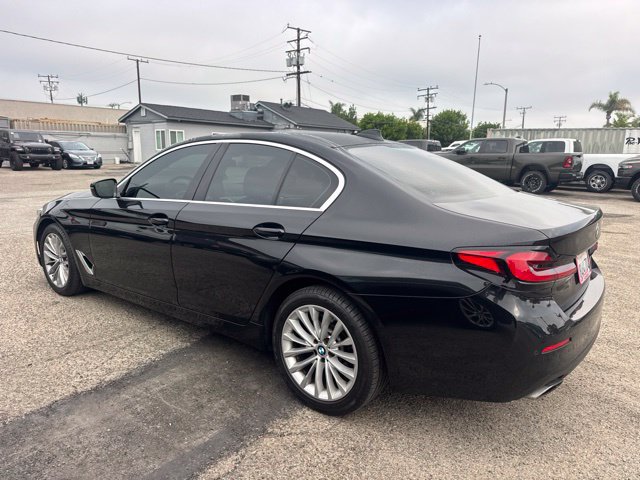 Used 2022 BMW 530i w/ Convenience Package RWD image 8