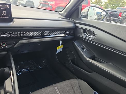 Used 2023 Honda Accord Sport image 10