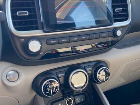 New 2026 Hyundai Venue SEL image 25